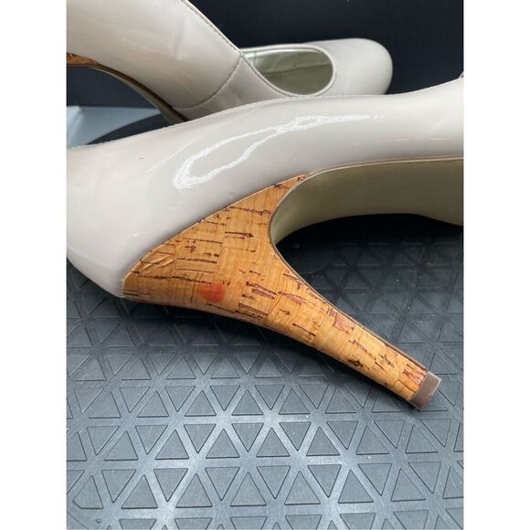 Alfani Maddy Platform Pump Cream Color Patent Leather Size 10 - Picture 10 of 10